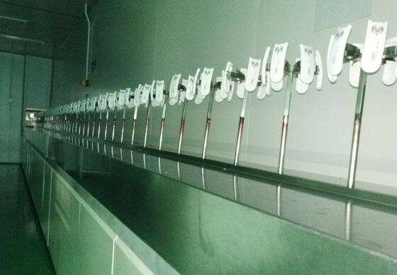 महत्वपूर्ण एयरोस्पेस और विमानन घटकों के लिए आईएसओ-क्लास प्रमाणित नियंत्रित वातावरण क्लीनरूम कोटिंग सुविधा