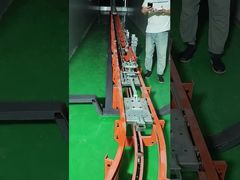 हेवी-ड्यूटी फ़्लोर माउंटेड चेन कन्वेयर सिस्टम | कोटटेक